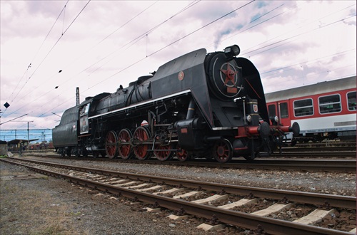 Škoda 425