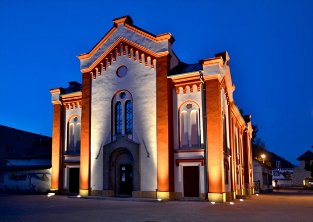 Ružomberská synagóga
