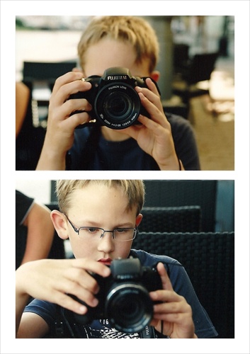 mladý fotograf