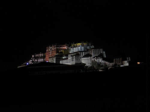 Potala v noci
