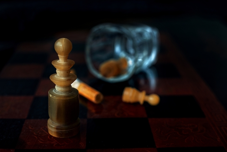 Nad životom nemal šancu