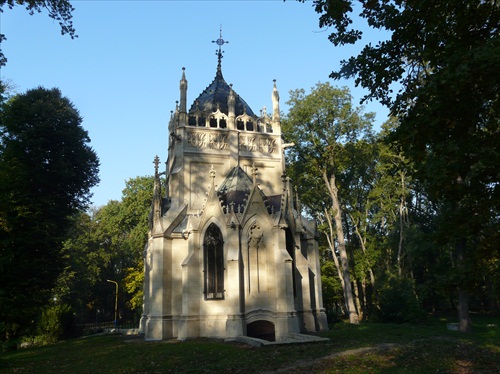 Andrássyovská hrobka v Trebišovskom parku