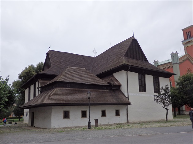 Artikulárny kostolík v Kežmarku - skromný zvonku, nádherný zvnút