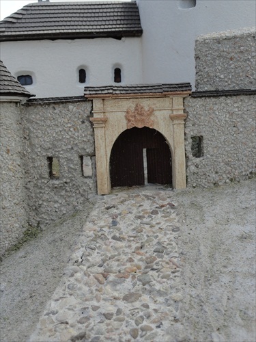 hradná brána - Krásna Hôrka