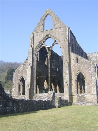 Tinttern abbey, Wales