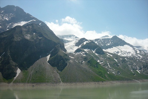 V Alpách