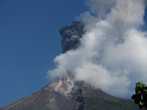El Fuego - Guatemala - buchla v priamom prenose