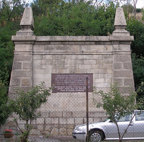 Uhorský pomník