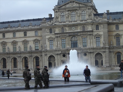 Louvre