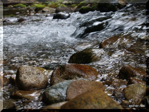 voda a kamene