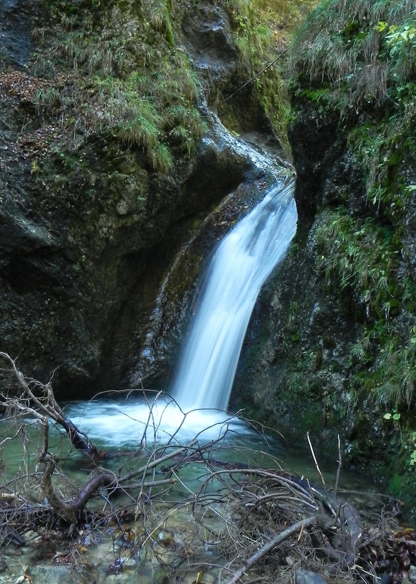 vodopád v Jánošíkových dierach