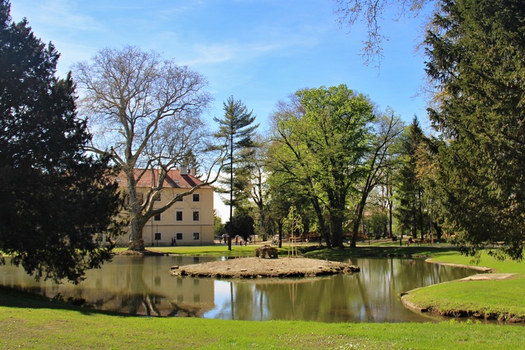 Stupavský kaštieľ