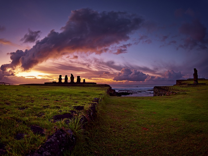 Good night Easter Island 