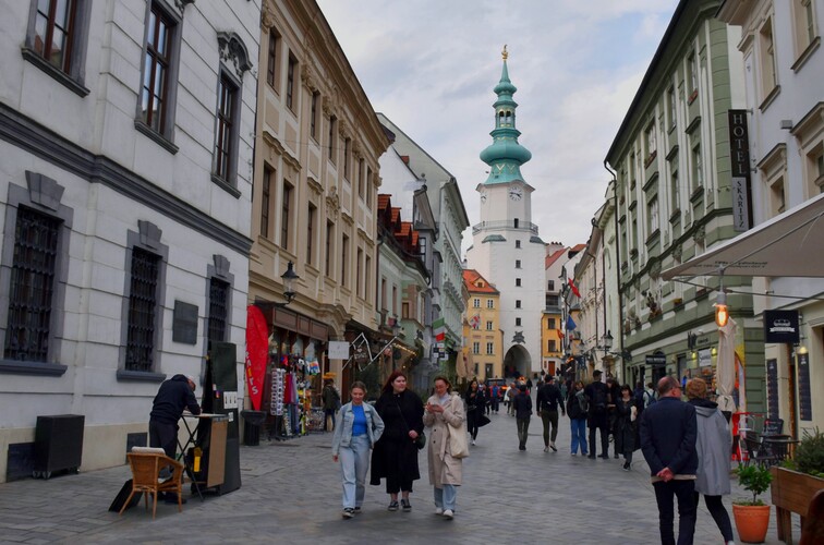 Veľkonočnou Bratislavou