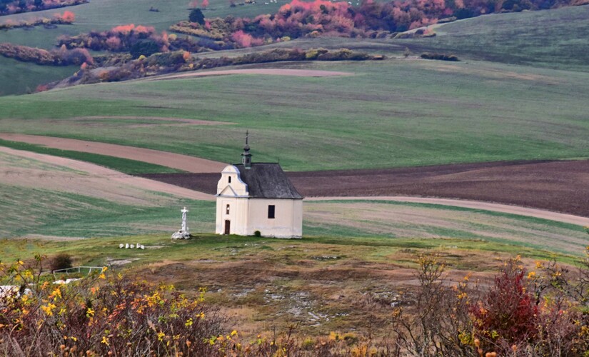 Kaplnka sv. Kríža - Sivá Brada