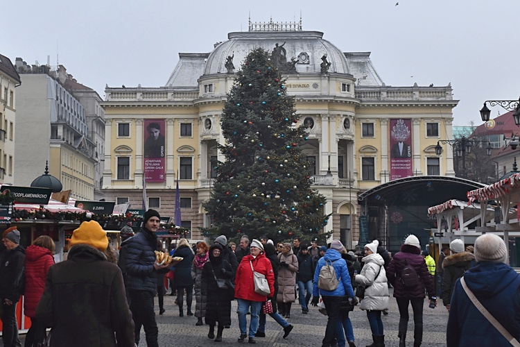 Predvianočná Bratislava