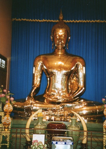 Zlaty Budha
