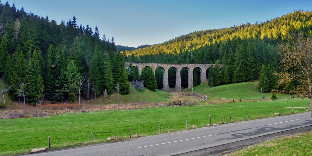 Chmarošský viadukt pri obci Telgárt.