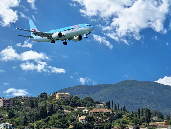 Pred pristátim na Korfu.