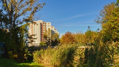 za našimi humnami...