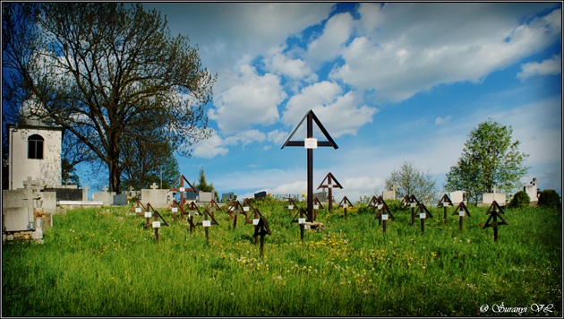 Vojenský cintorím Pčoliné.