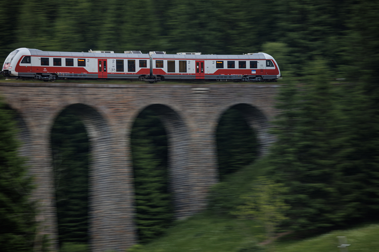 🚄 