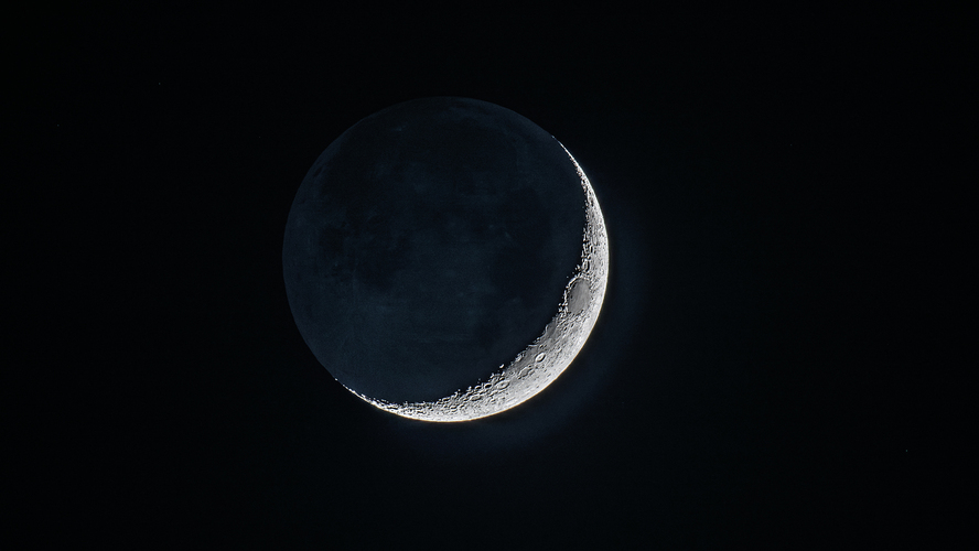 🌙