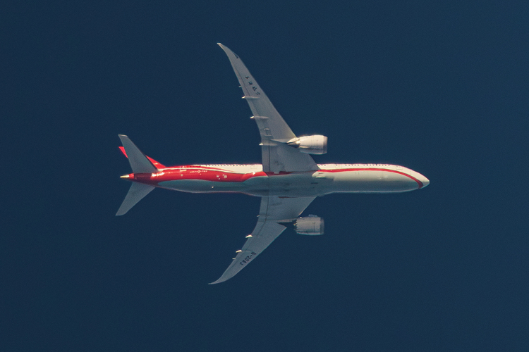 ✈︎ 