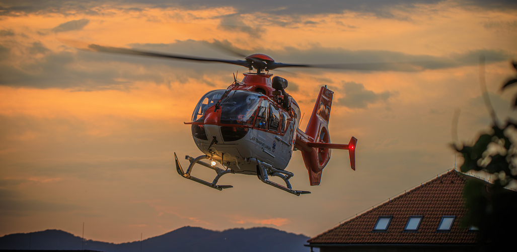 🚁