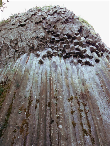 Kamenný vodopád II