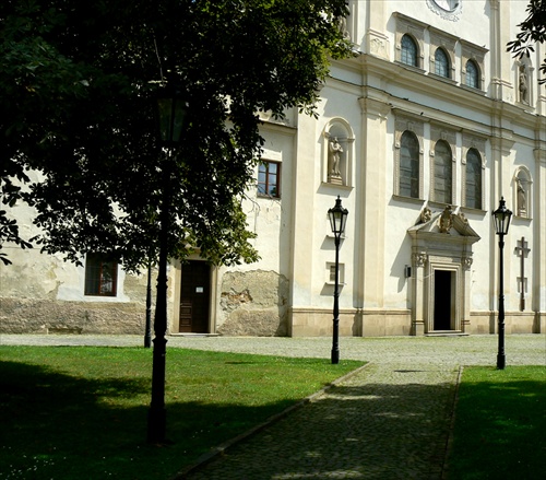 Portál, kostol sv. Františka Prešov