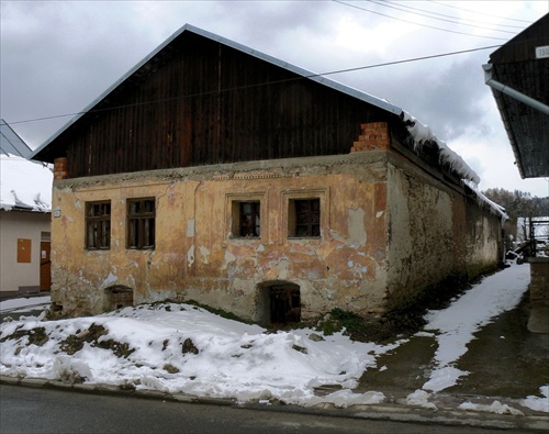 Čakanie na jar a opravu