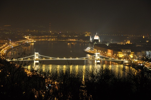 Báječné svetlá Budapešti 1