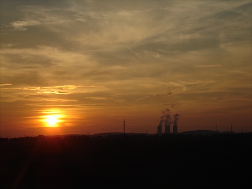 Západ slnka nad Mochovcami