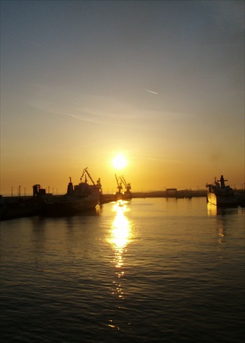 ráno v prístave
