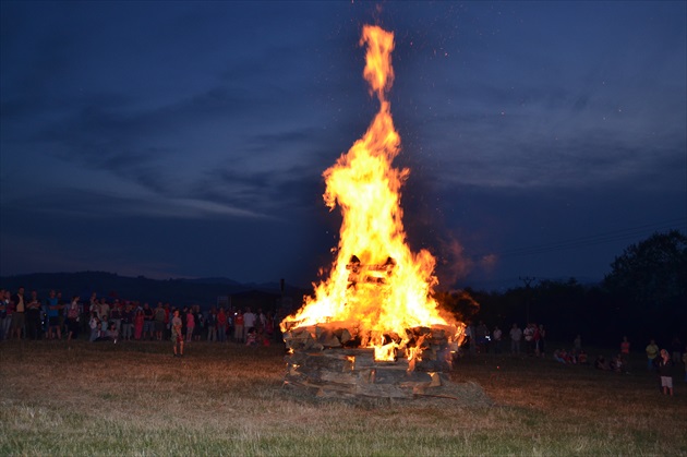 Vatra zvrchovanosti...