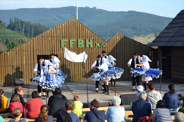 Folklórny festival na Bielych Handľoch v Braväcove