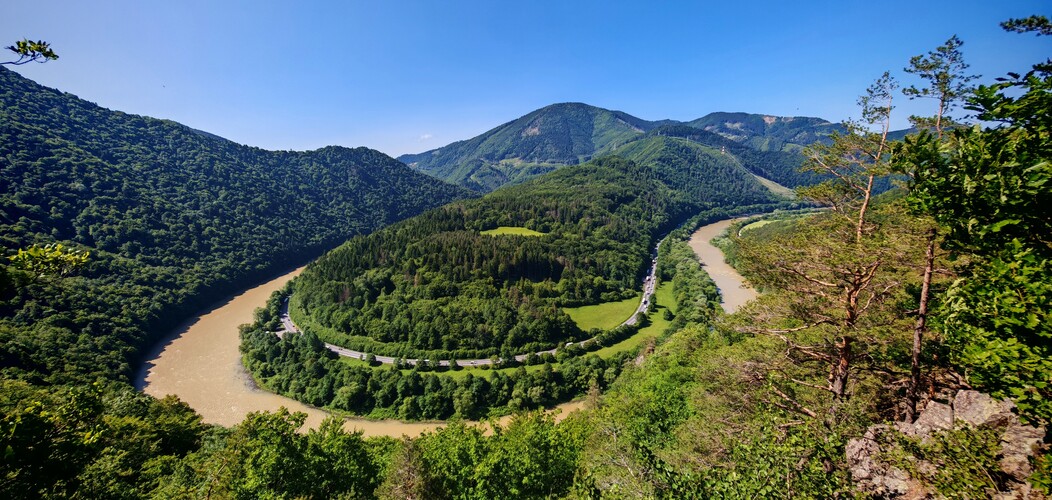 Domašínsky meander
