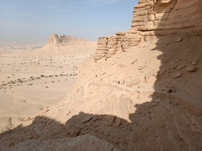 1400 rokov stara ceta pre karavany cez hor Riyadh Saudska Arabia