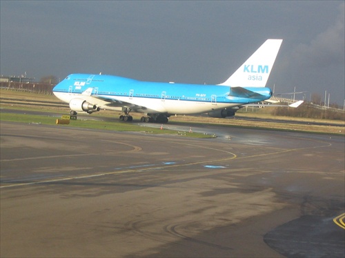 KLM bez korunky