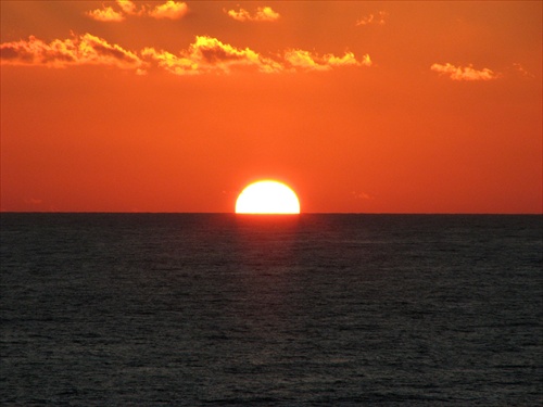 Západ slnka z lode III