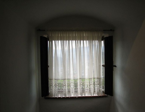 hradné okno