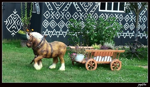 ťažný (dekoračný) koník v Čičmanoch