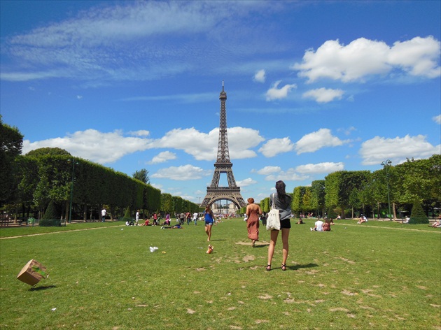Tour Eiffel (1) letiaca igelitka