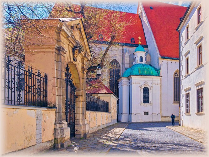 K Dómu sv. Martina