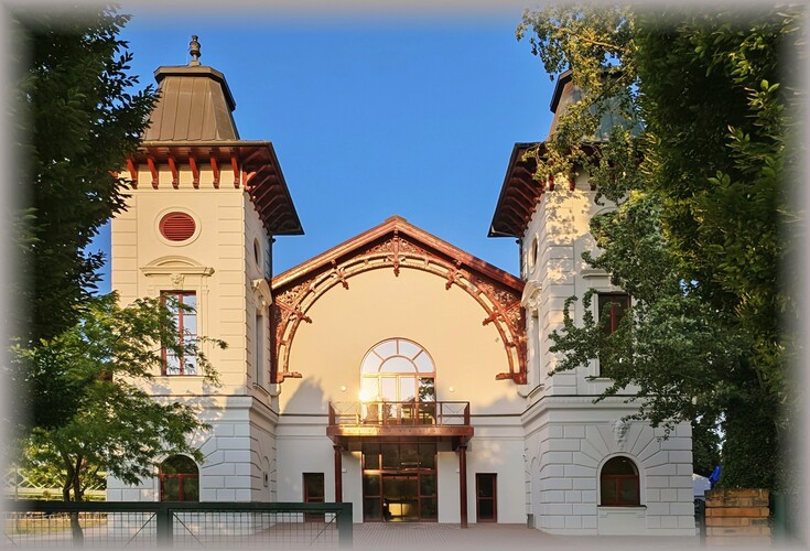 Divadlo Aréna