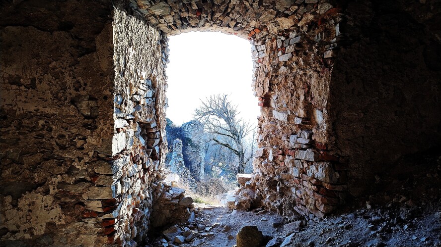 Zrúcanina hradu.Dec.2025.