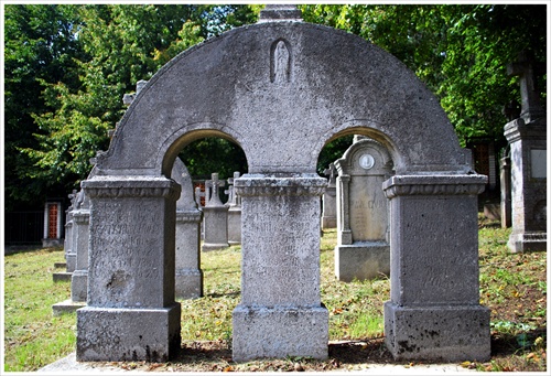 dobrovodský cintorín