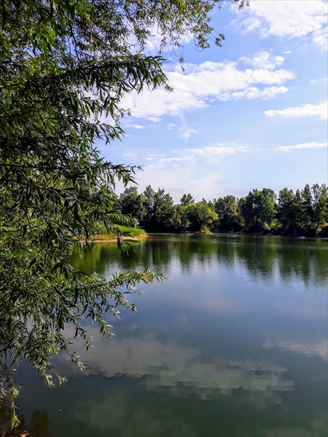 Jazero Štrkovka pri Leopoldove