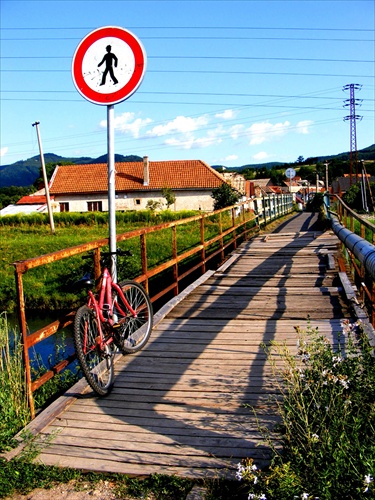 most cez Slatinu - Zvolen